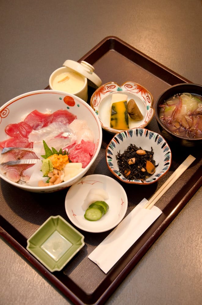 海鮮丼膳